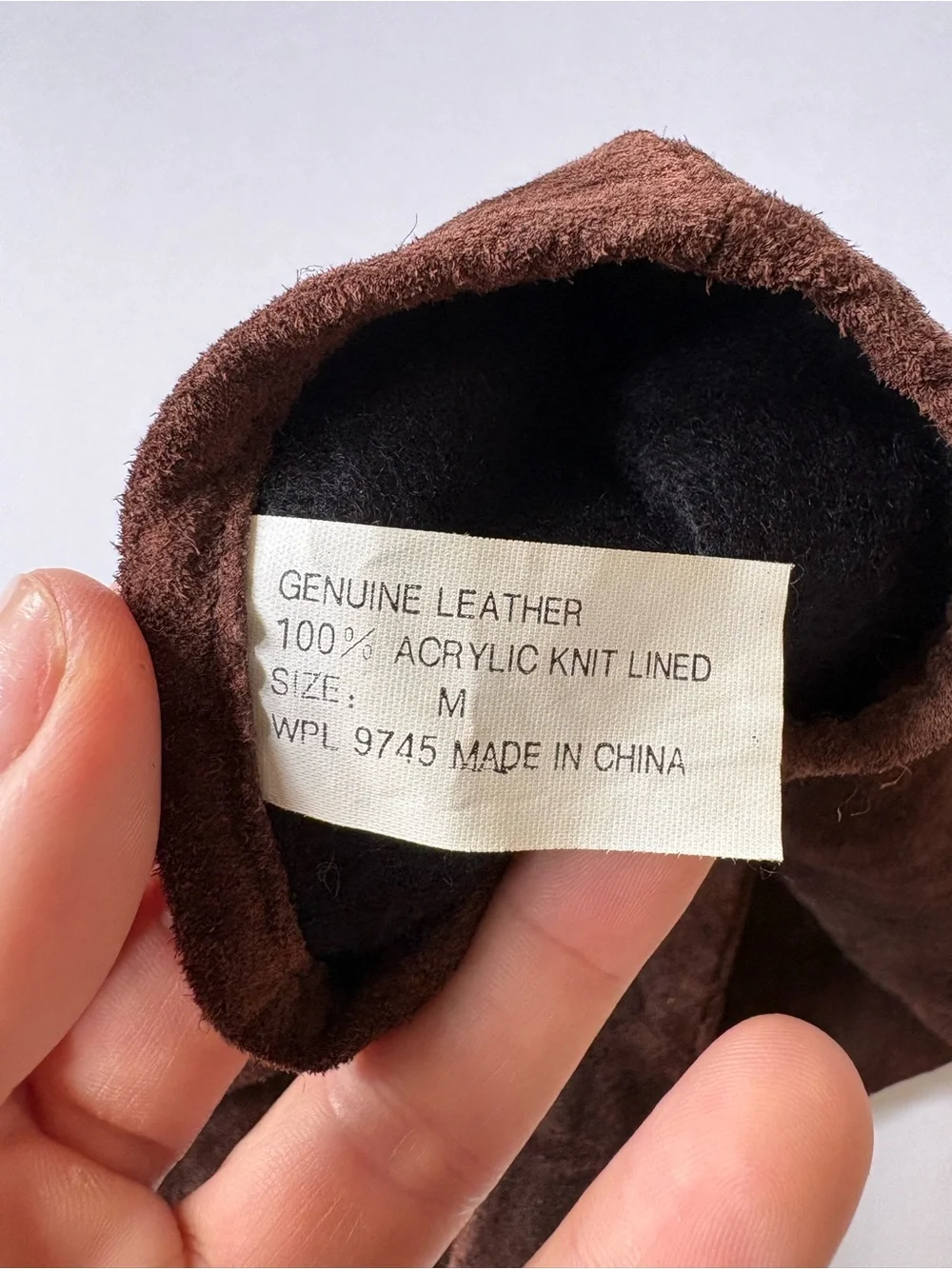 VNTG Chocolate Brown Suede Women’s Gloves Button Row Academia Career Preppy M